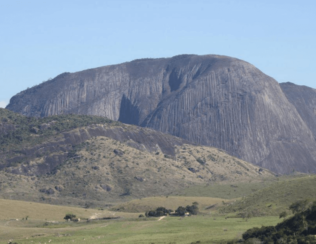 Estrutura geológica escudos cristalinos